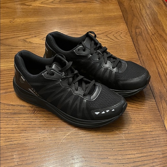 SAS Mission One-M Lace Up Sneakerssize‎ 11 1/2 EE